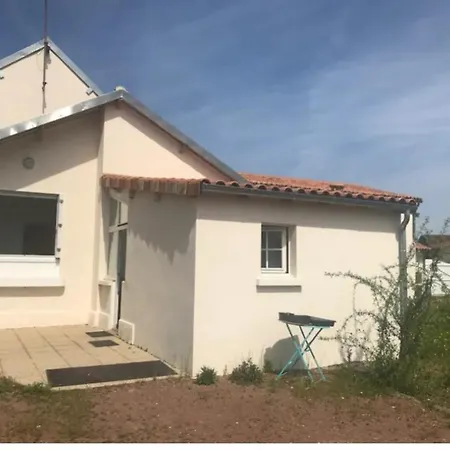 Chez Martine Alba Δωμάτια σε οικογενειακή κατοικία *