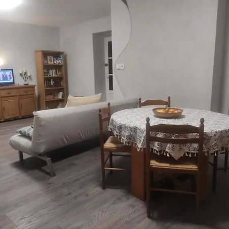 Chez Martine Alba